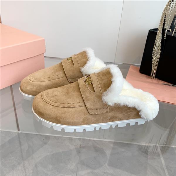 20243518944515 26023